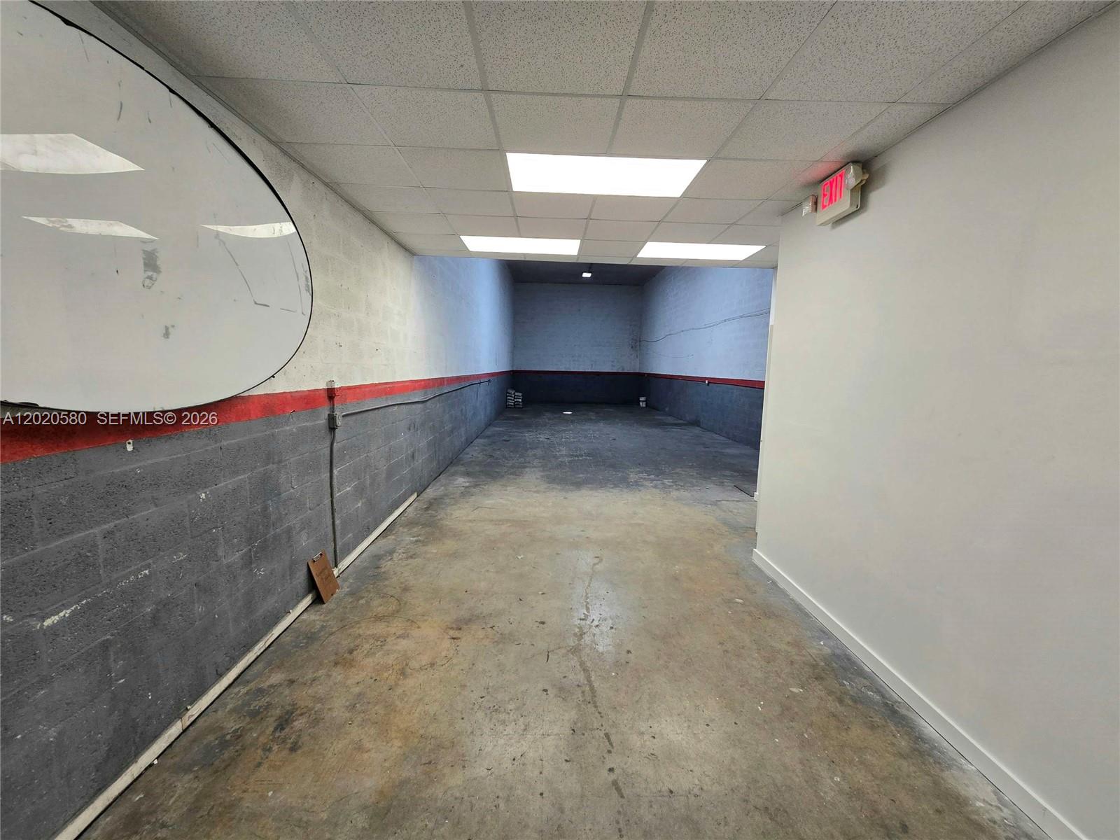 7909  /   sq. ft. $ 2026-05-17 0 Photo