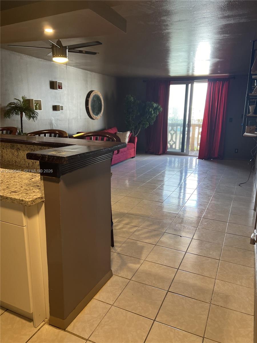 Photo of 1817 Ocean Dr  #718, Hallandale Beach, Florida, 33009 - 