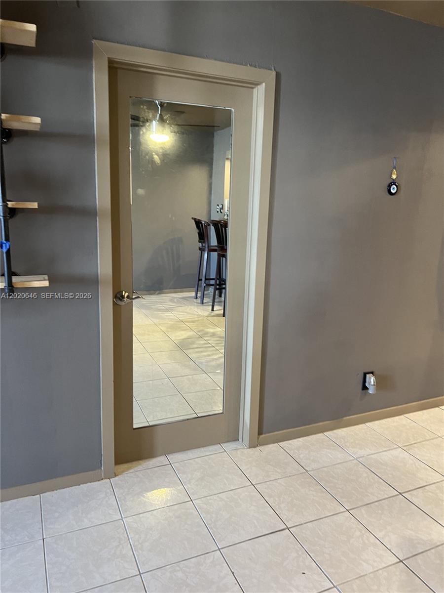 Photo of 1817 Ocean Dr  #718, Hallandale Beach, Florida, 33009 - 
