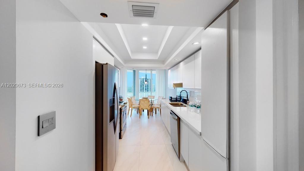See details 1808 3 / 2 1580 sq. ft. $ 2026-05-17 0 Photo