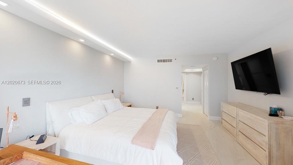 See details 1808 3 / 2 1580 sq. ft. $ 2026-05-17 0 Photo