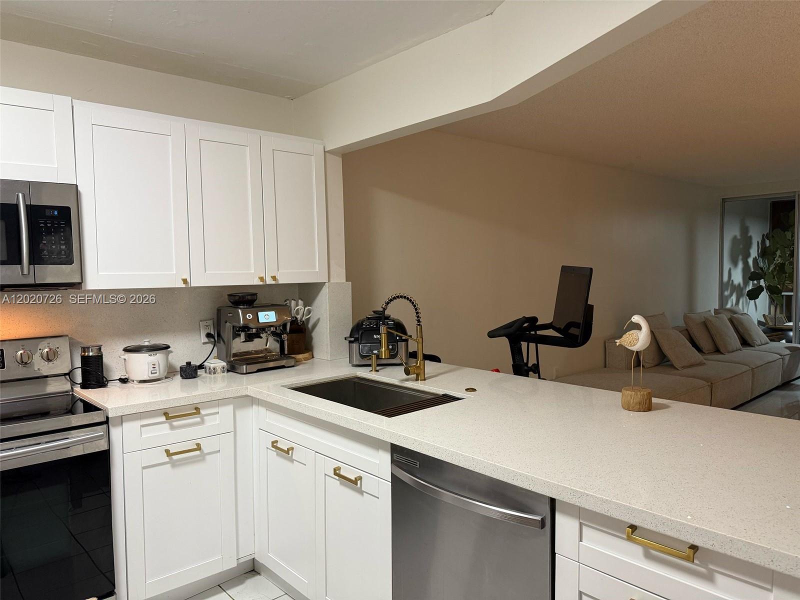 814-1 1 / 2 1036 sq. ft. $ 2026-05-18 0 Photo