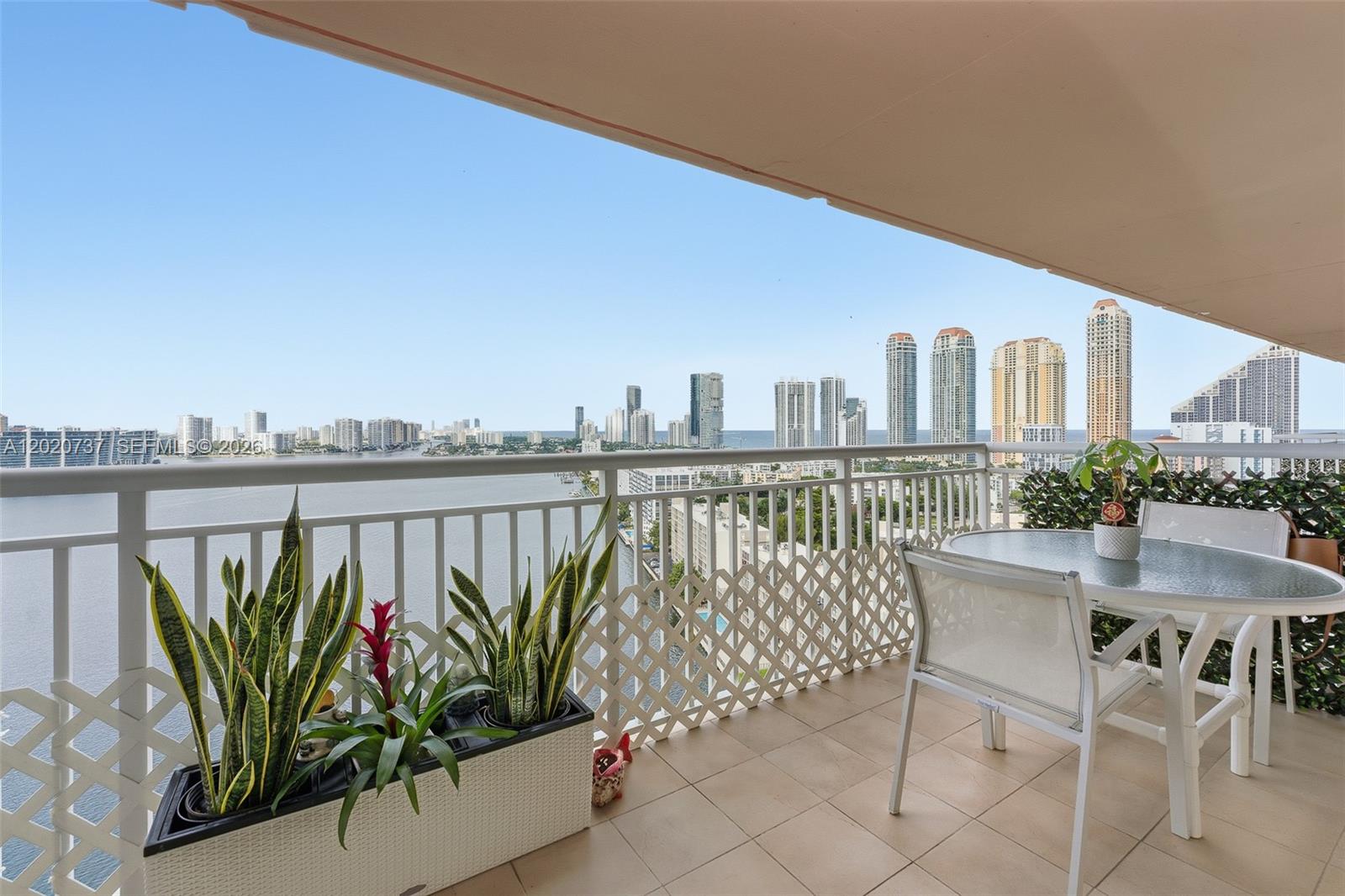 See details 2302 2 / 2 1275 sq. ft. $ 2026-05-18 0 Photo