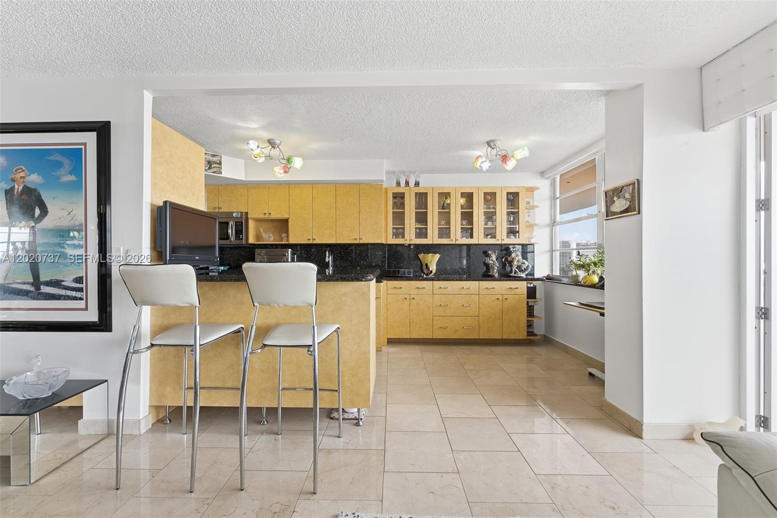 See details 2302 2 / 2 1275 sq. ft. $ 2026-05-18 0 Photo