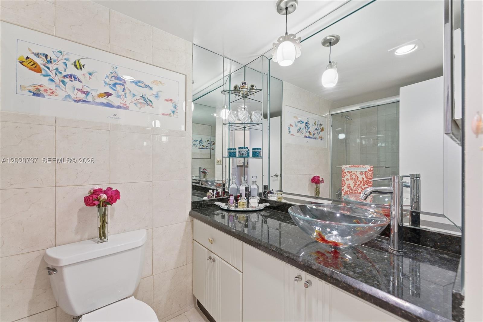 See details 2302 2 / 2 1275 sq. ft. $ 2026-05-18 0 Photo