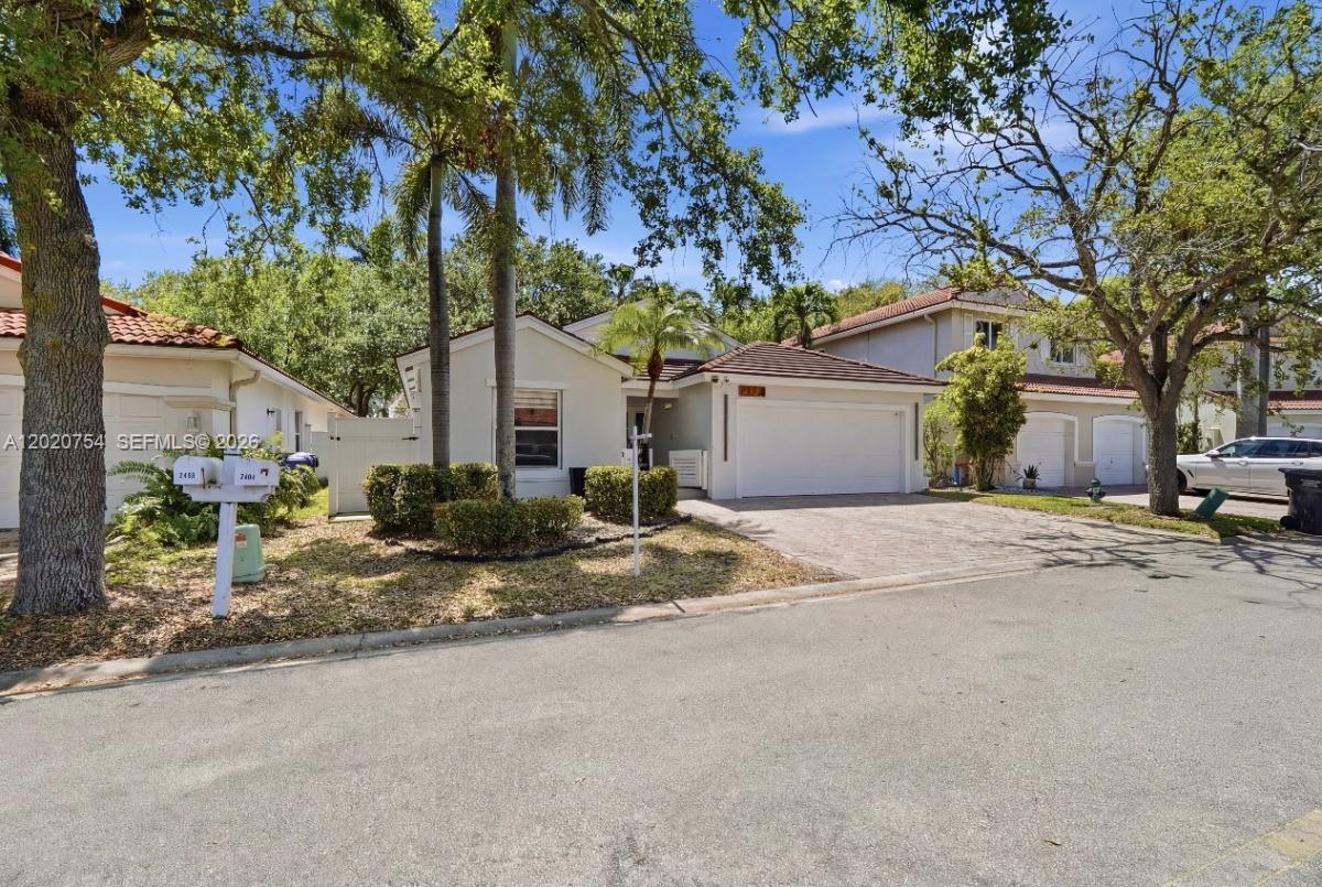 3464 3 / 2 1648 sq. ft. $ 2026-05-18 0 foto