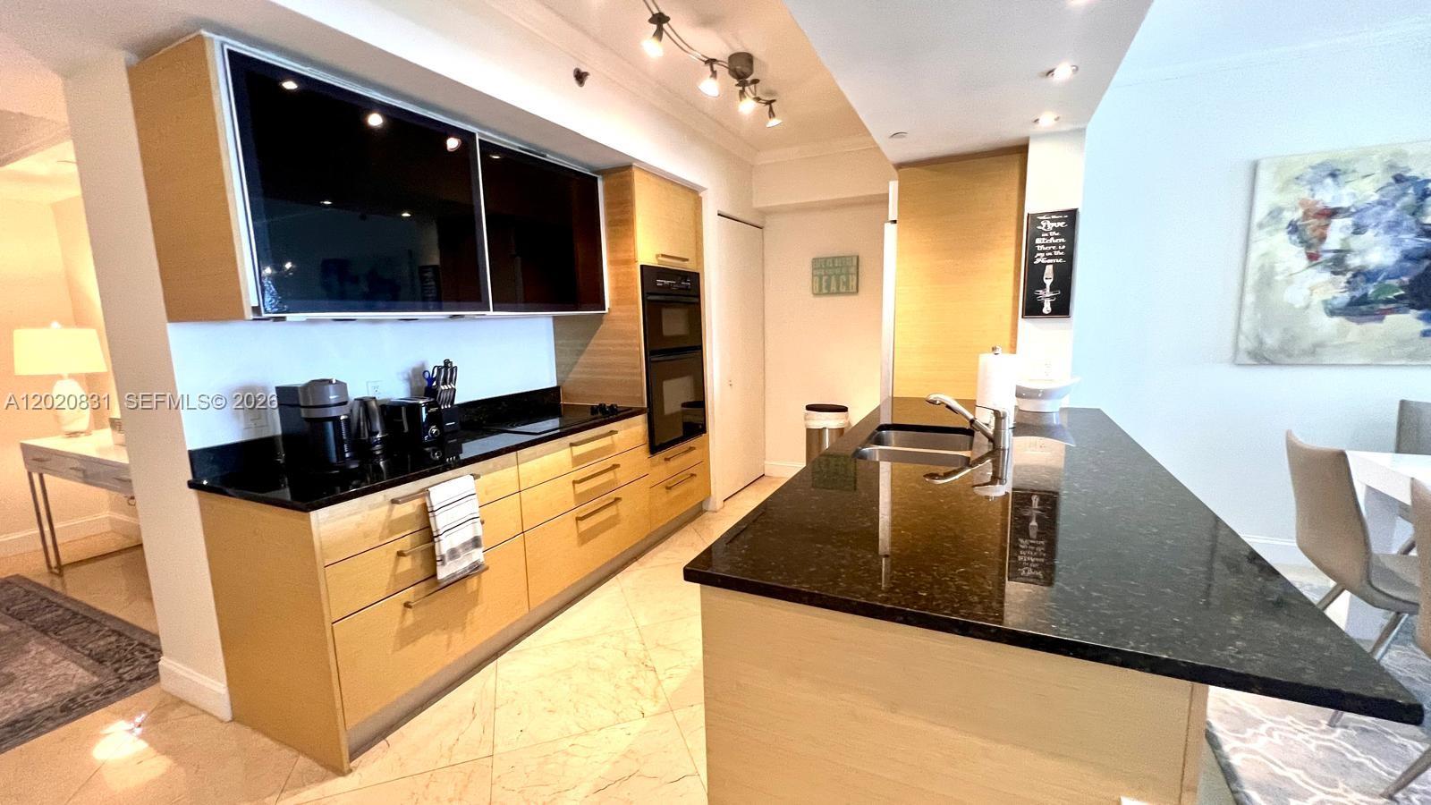 2204 3 / 3 1675 sq. ft. $ 2026-05-18 0 Photo