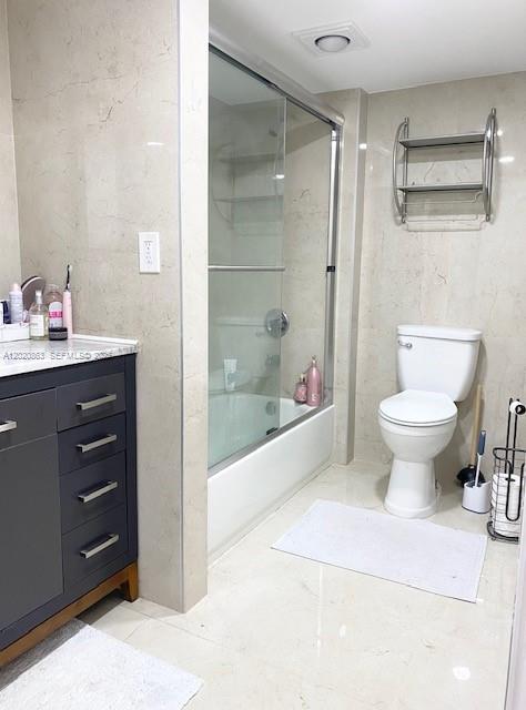 See details 2012 2 / 2 1240 sq. ft. $ 2026-05-18 0 Photo