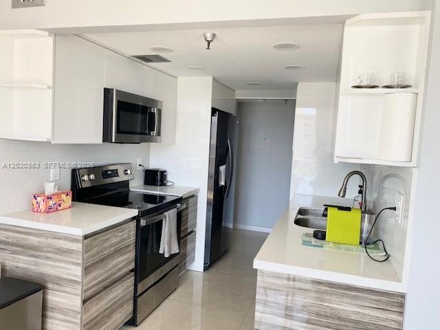 See details 2012 2 / 2 1240 sq. ft. $ 2026-05-18 0 Photo