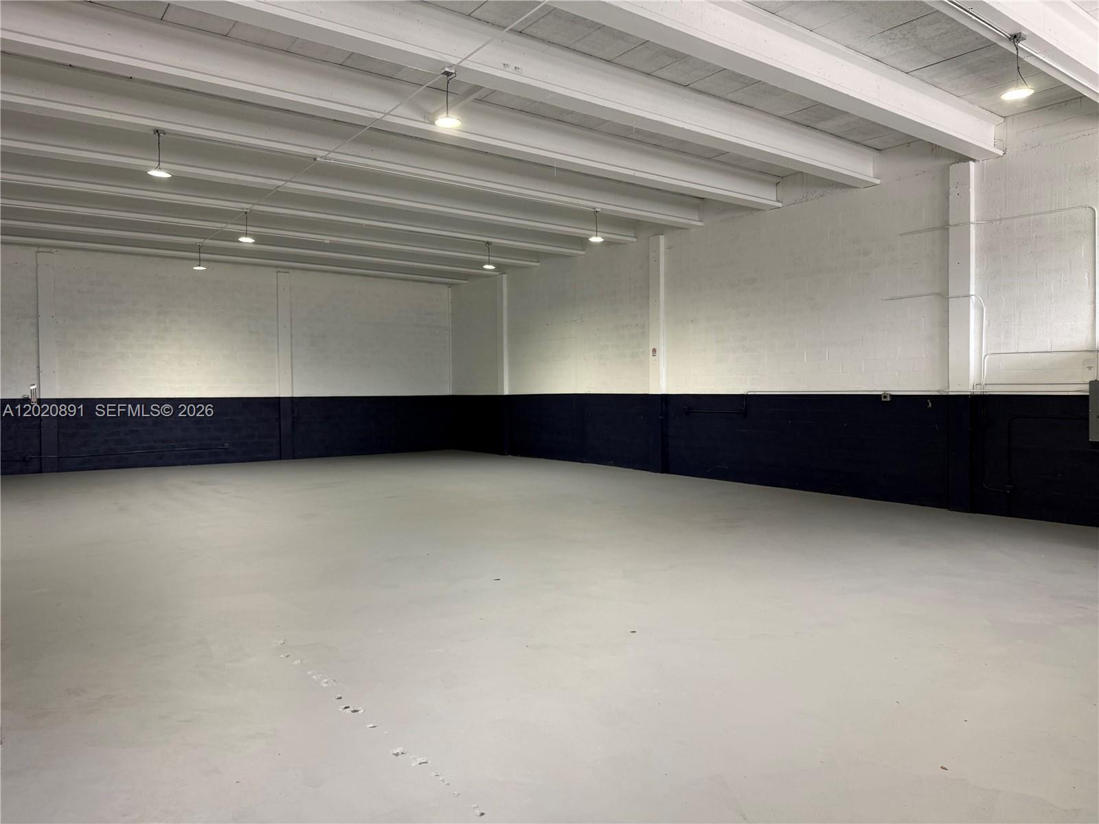   /   sq. ft. $ 2026-05-18 0 Photo