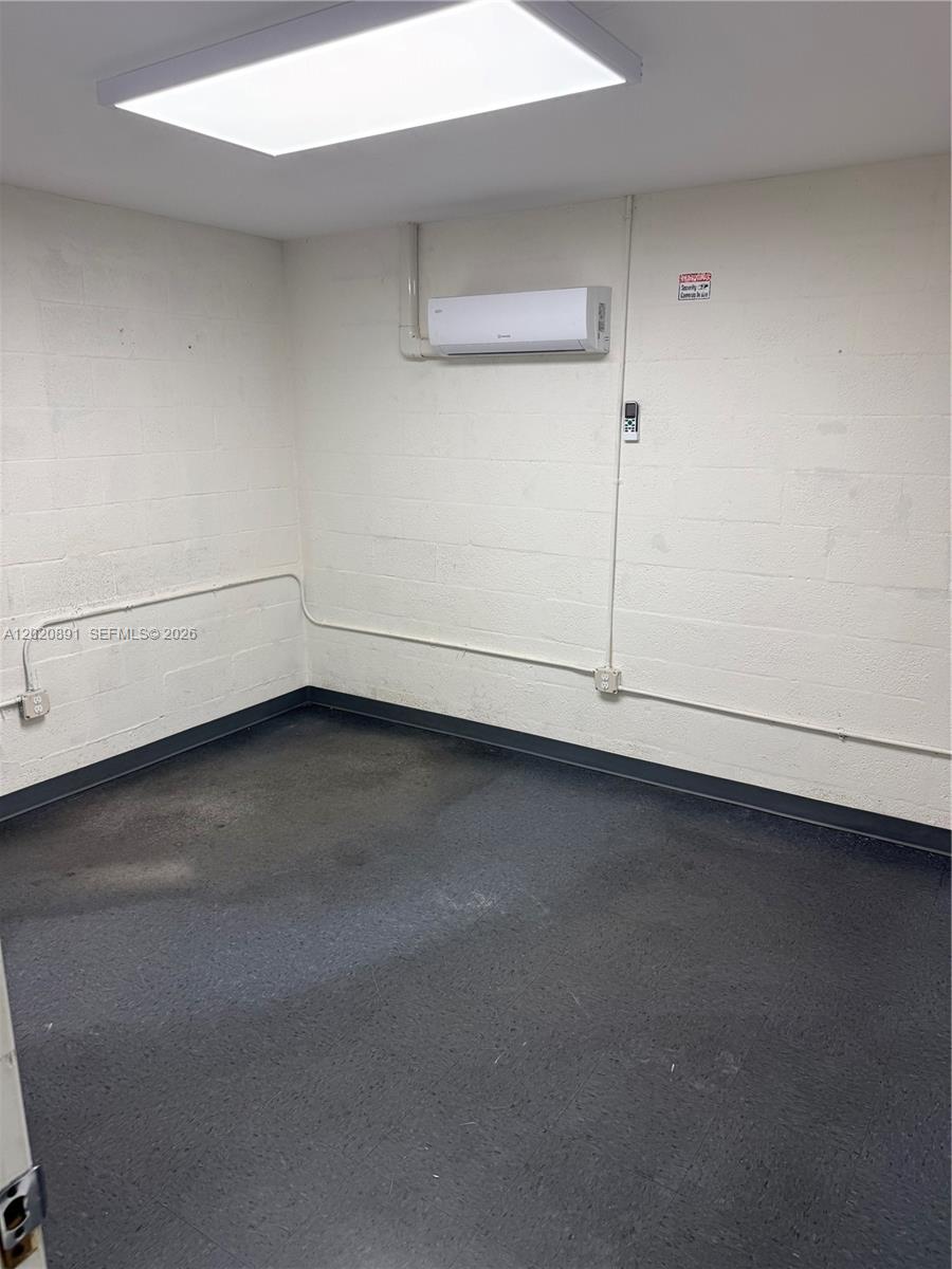   /   sq. ft. $ 2026-05-18 0 Photo