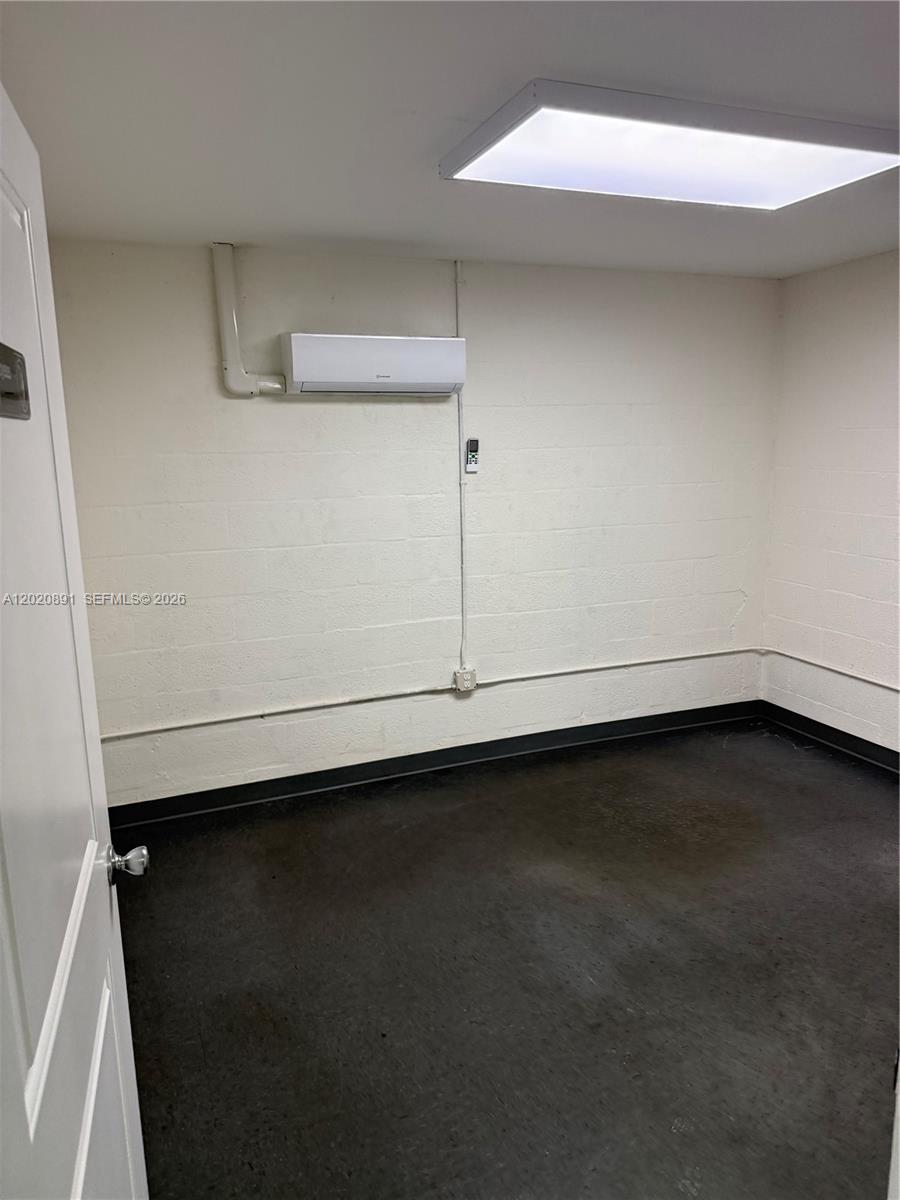   /   sq. ft. $ 2026-05-18 0 Photo