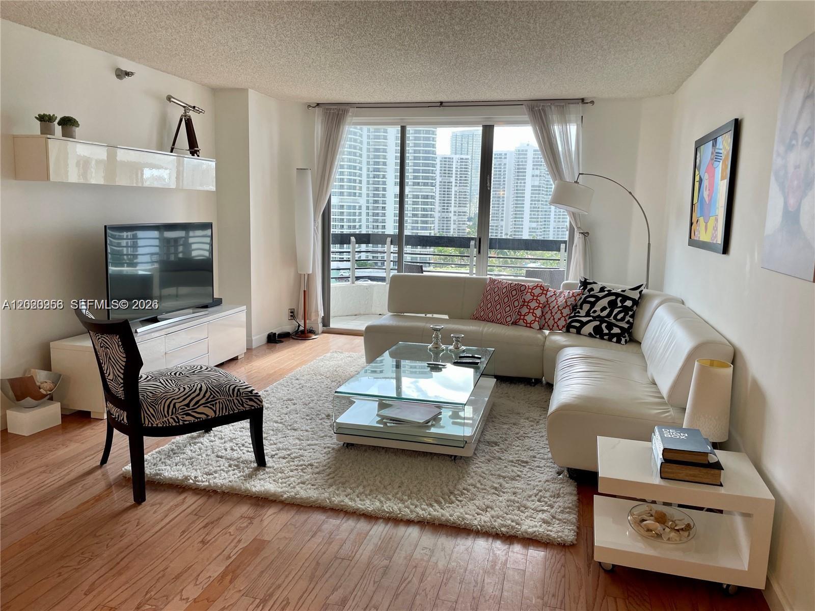 Photo of 3400 192nd St  #1410, Aventura, Florida, 33180 - 