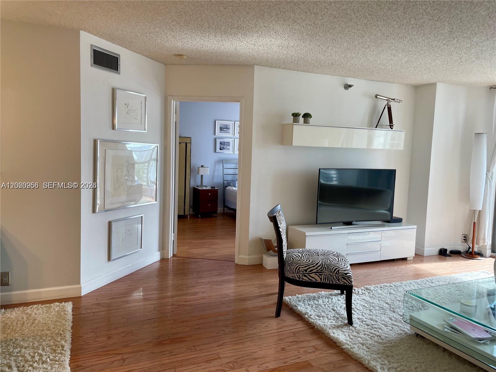 Photo of 3400 192nd St  #1410, Aventura, Florida, 33180 - 