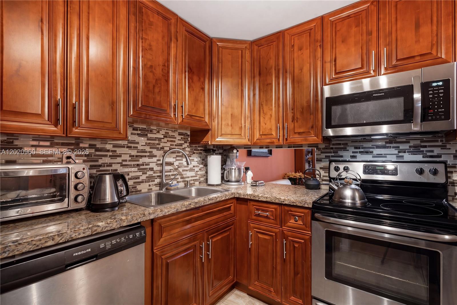 Photo of 1849 Ocean Dr  #305, Hallandale Beach, Florida, 33009 - 