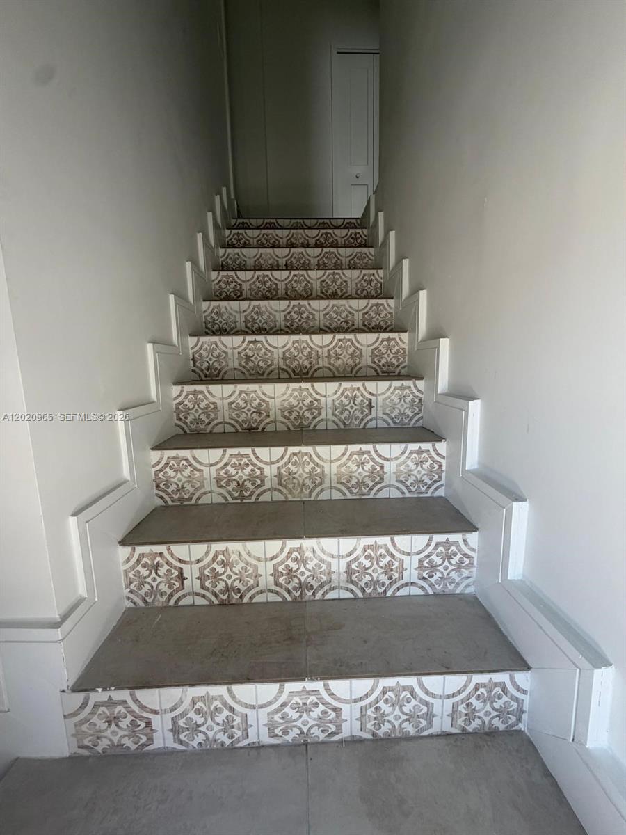 See details / 2874 sq. ft. $ 2026-05-18 0 Photo