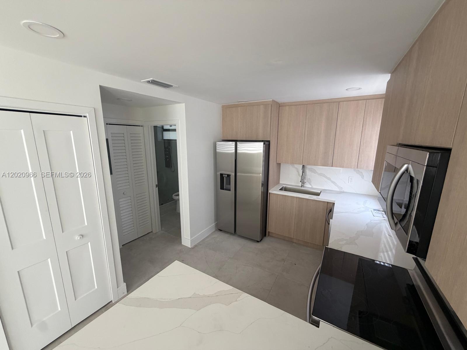See details / 2874 sq. ft. $ 2026-05-18 0 Photo