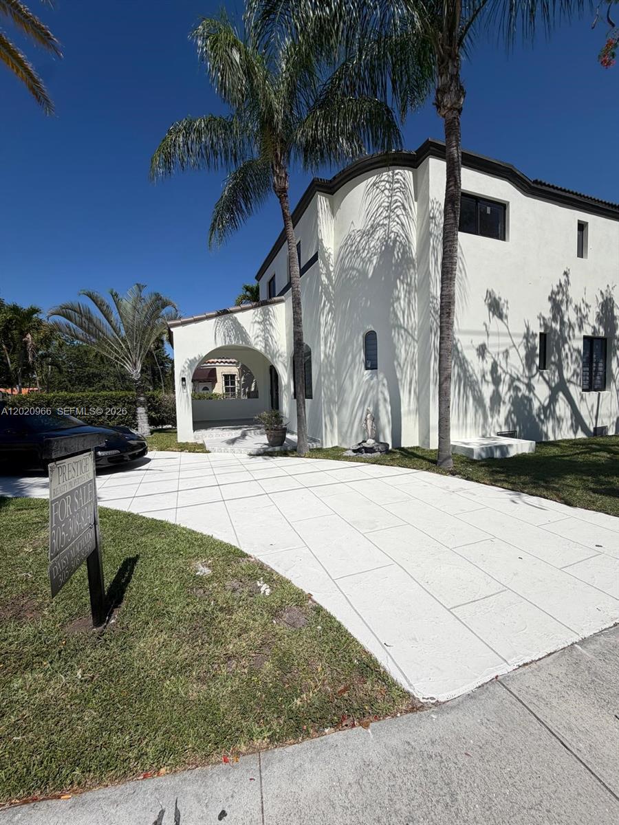 See details / 2874 sq. ft. $ 2026-05-18 0 Photo