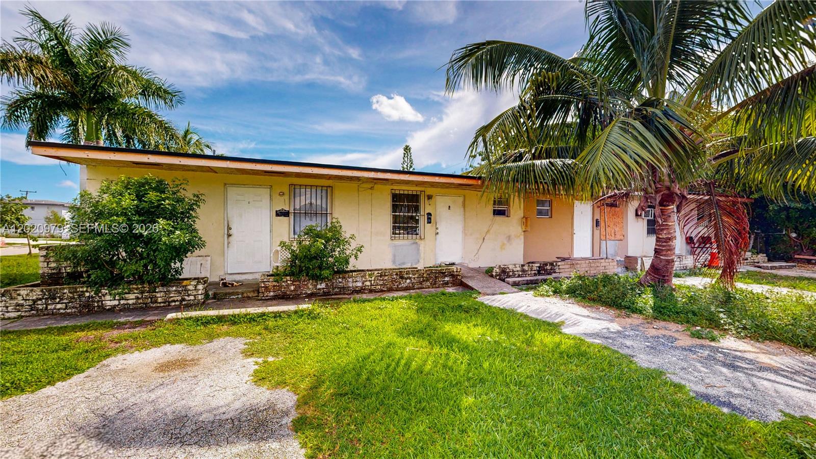 See details / 2280 sq. ft. $ 2026-05-18 0 Photo