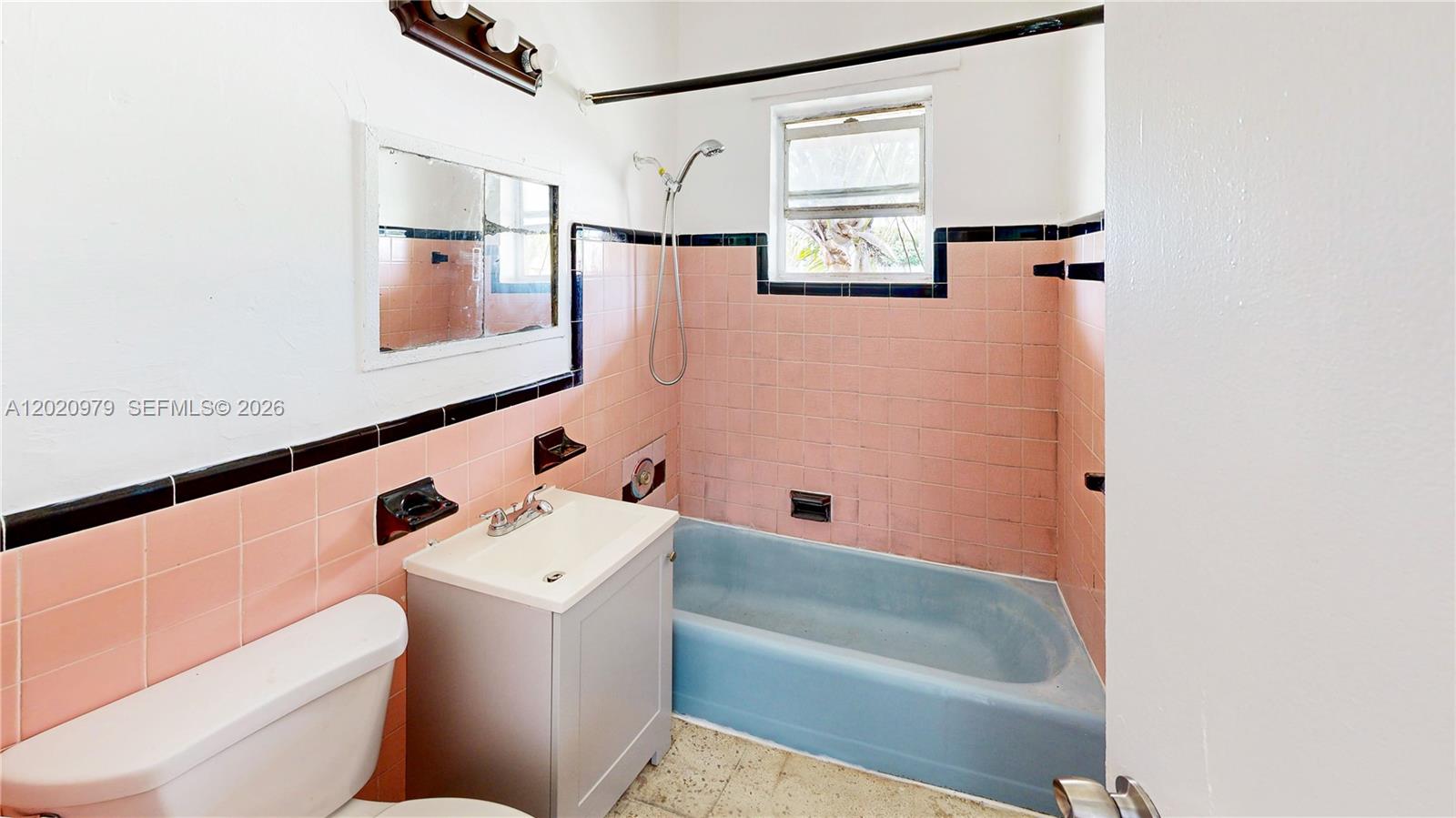 See details / 2280 sq. ft. $ 2026-05-18 0 Photo