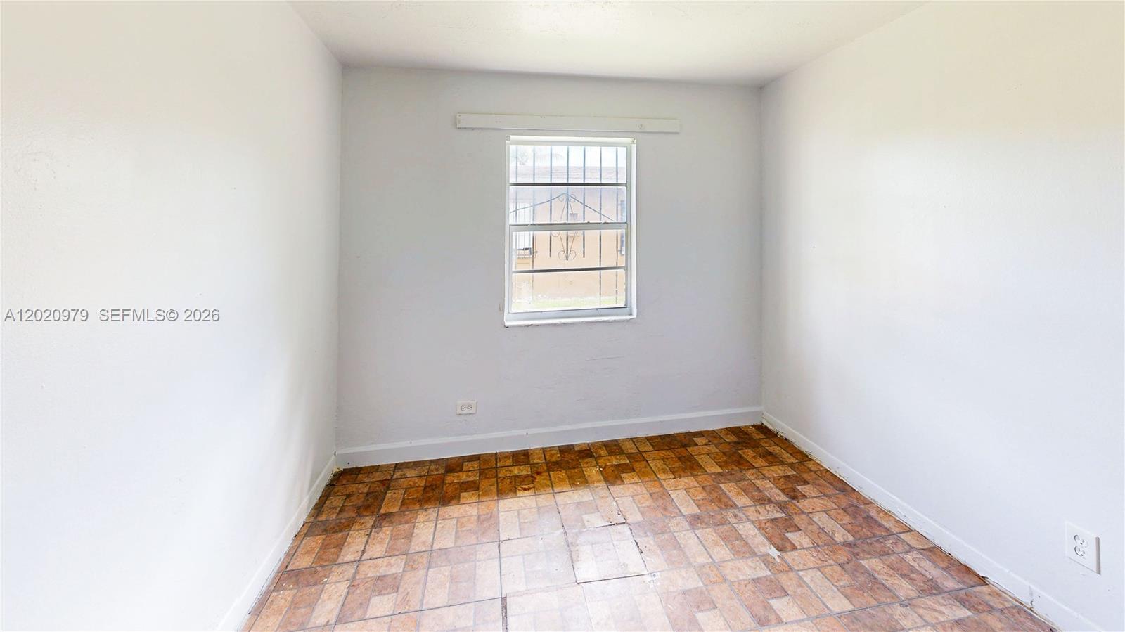 See details / 2280 sq. ft. $ 2026-05-18 0 Photo