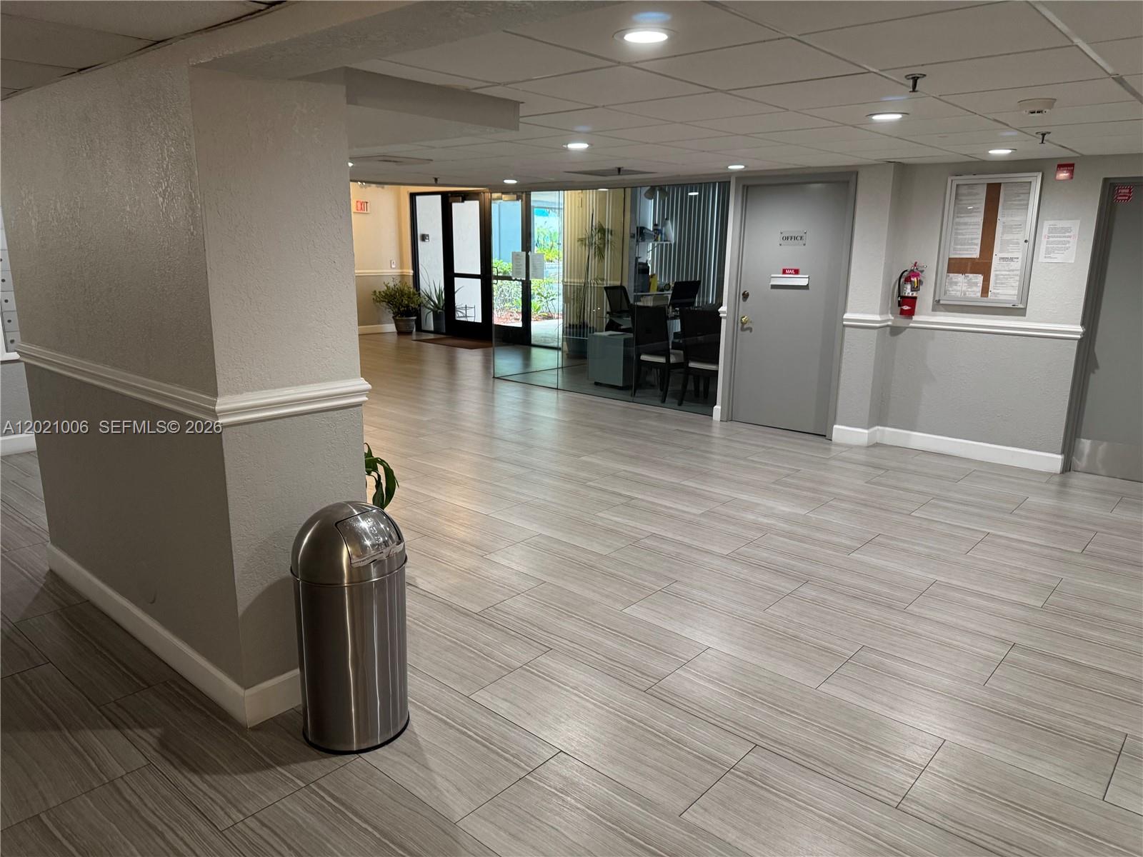 208 1 / 2 830 sq. ft. $ 2026-05-18 0 Photo