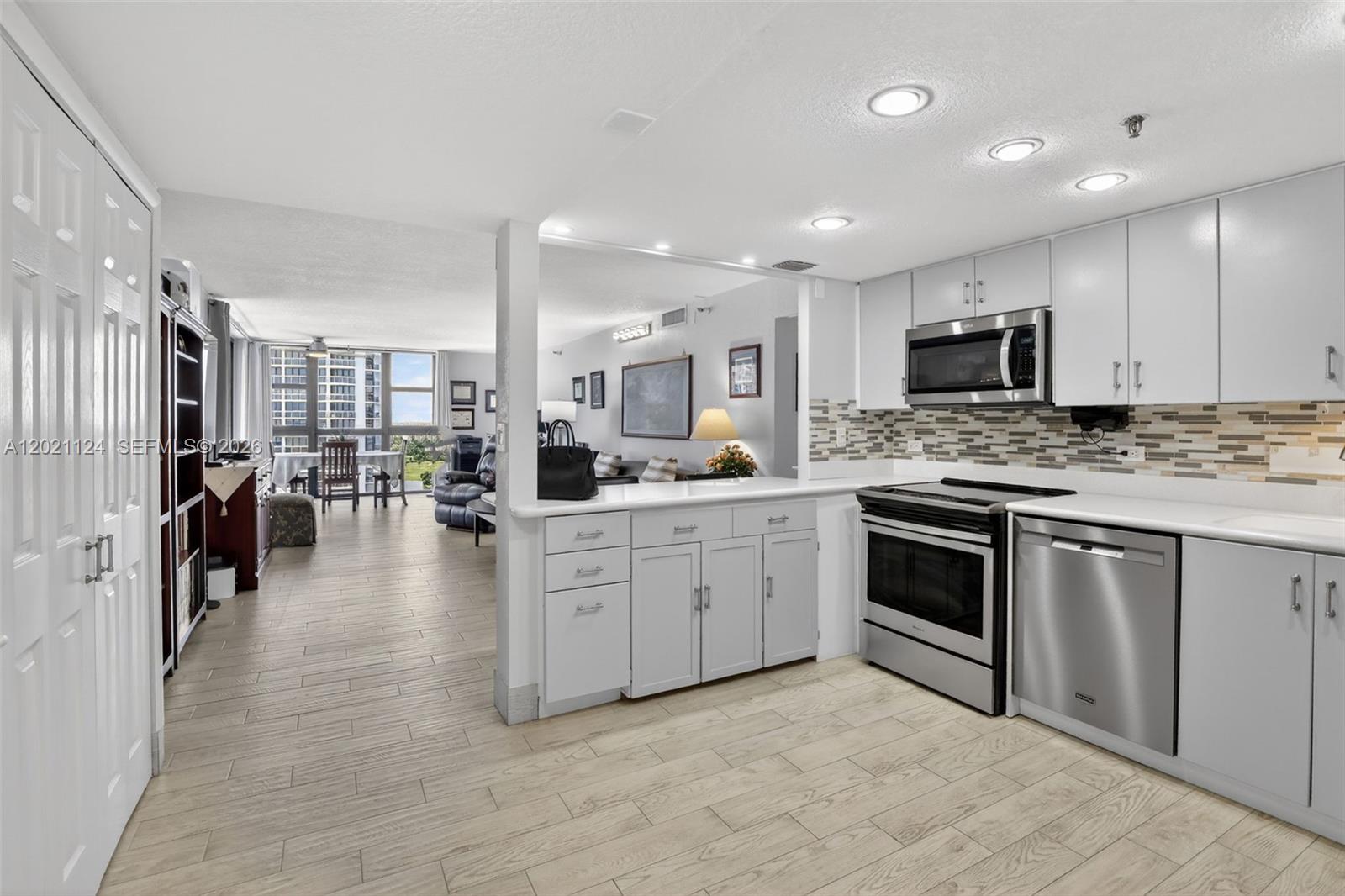 Photo of 20515 Country Club Dr  #2248, Aventura, Florida, 33180 - 
