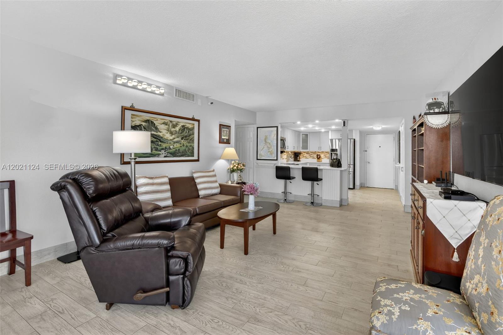 Photo of 20515 Country Club Dr  #2248, Aventura, Florida, 33180 - 