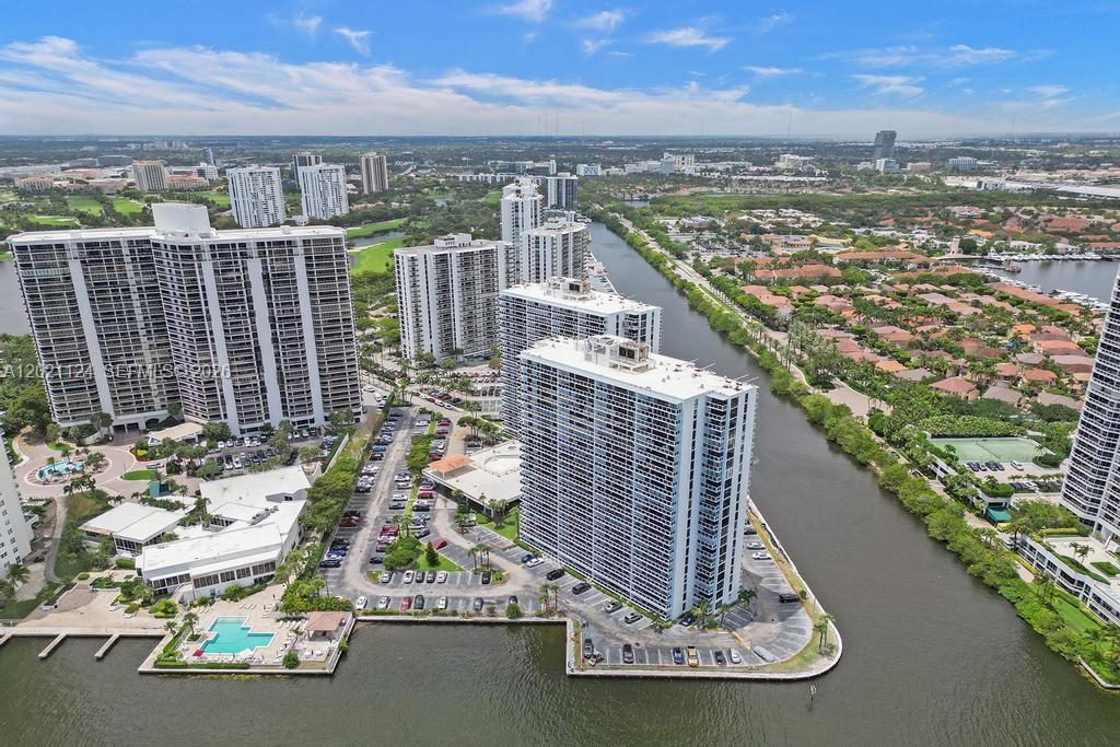 Photo of 20515 Country Club Dr  #2248, Aventura, Florida, 33180 - 