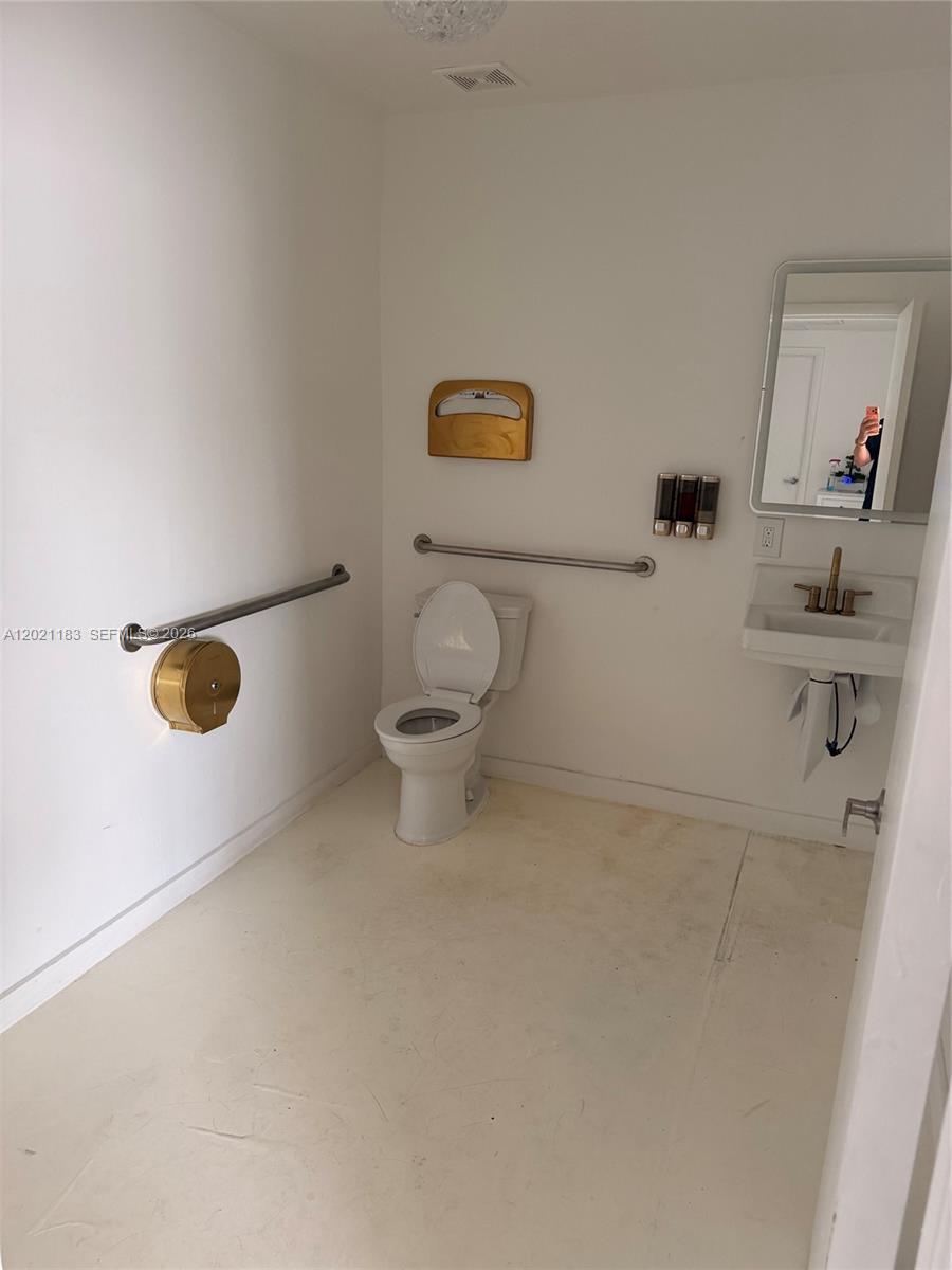 See details / sq. ft. $ 2026-05-18 0 Photo