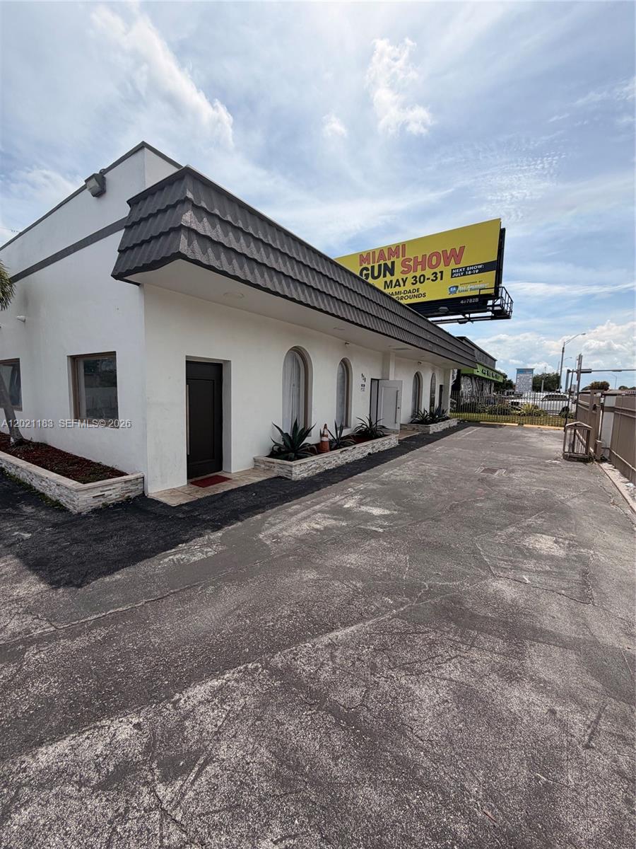 See details / sq. ft. $ 2026-05-18 0 Photo