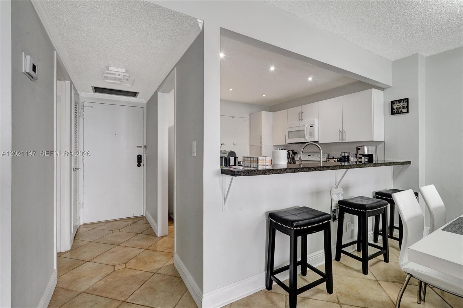 Photo of 3725 Ocean Dr #812, Hollywood, Florida, 33019 -