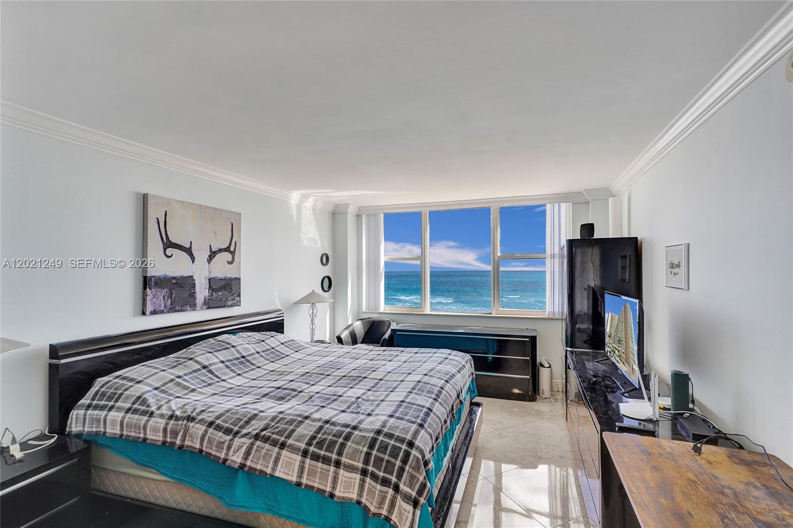 Photo of 3180 Ocean Dr #415, Hallandale Beach, Florida, 33009 -