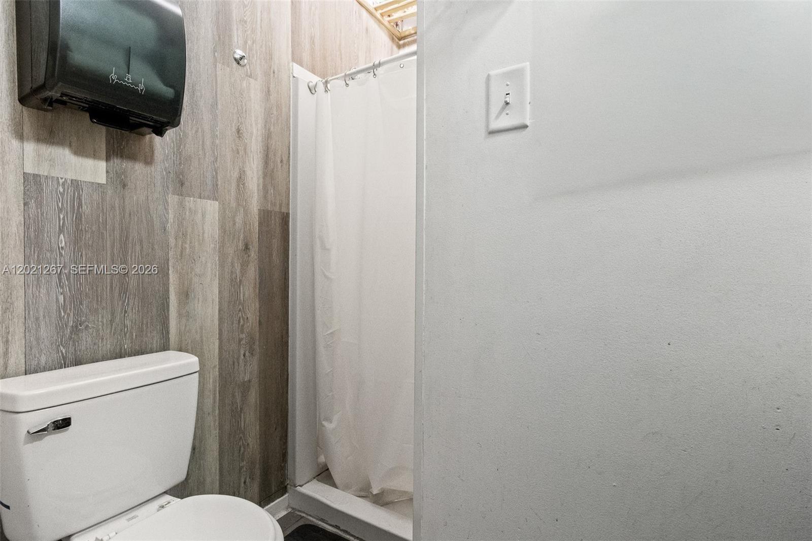 See details / sq. ft. $ 2026-05-18 0 Photo
