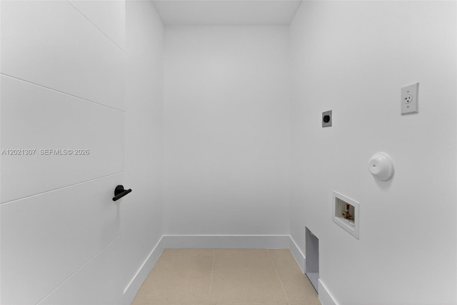 See details / 0 sq. ft. $ 2026-05-18 0 Photo