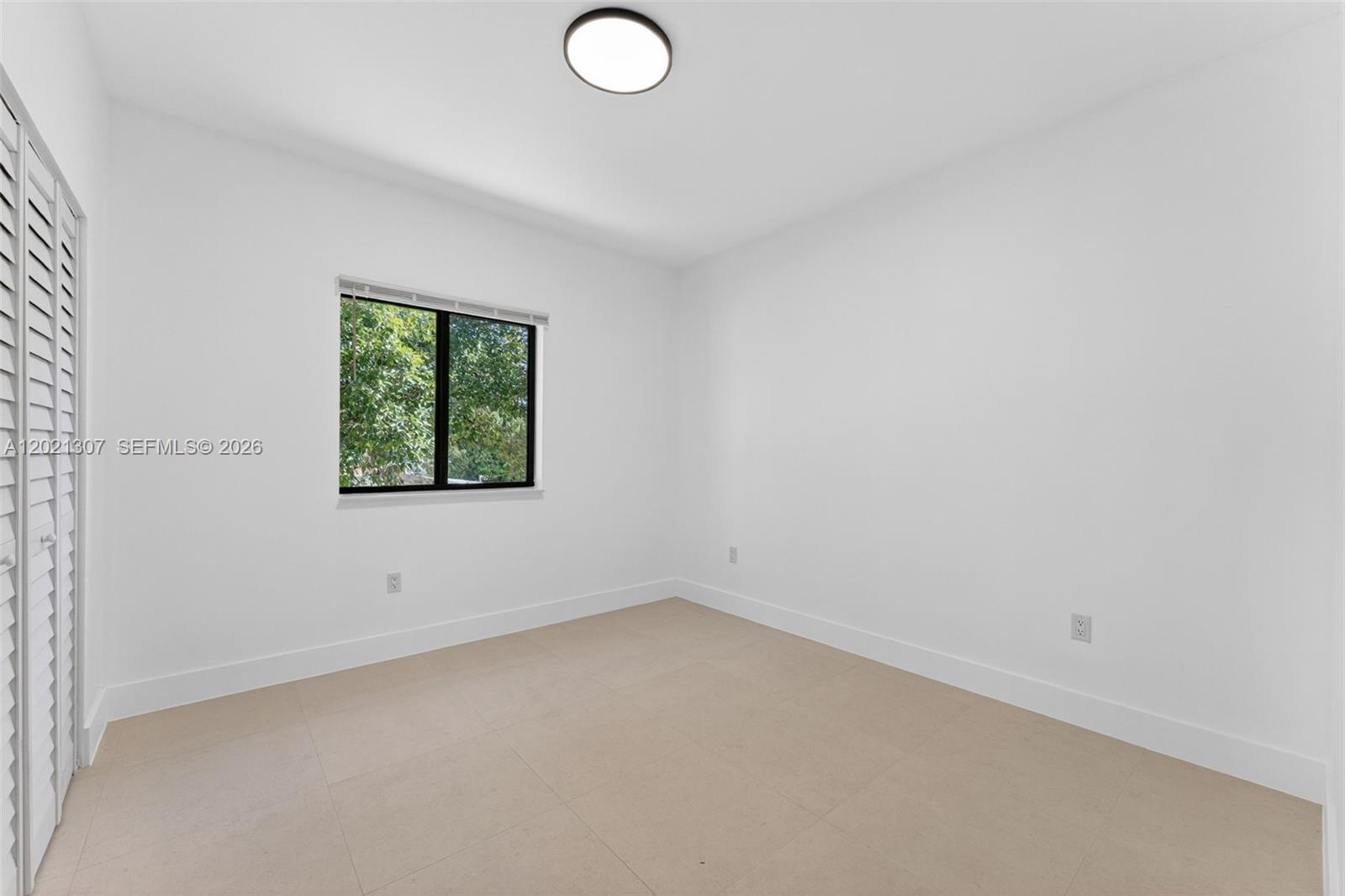 See details / 0 sq. ft. $ 2026-05-18 0 Photo
