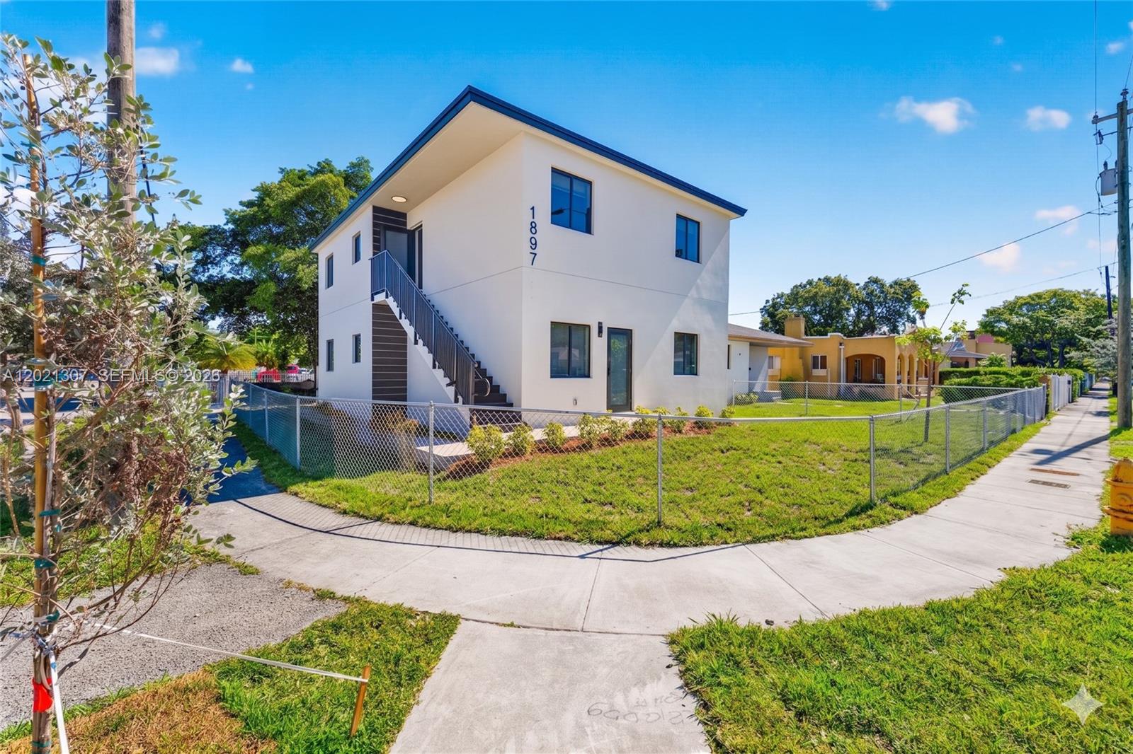 See details / 0 sq. ft. $ 2026-05-18 0 Photo