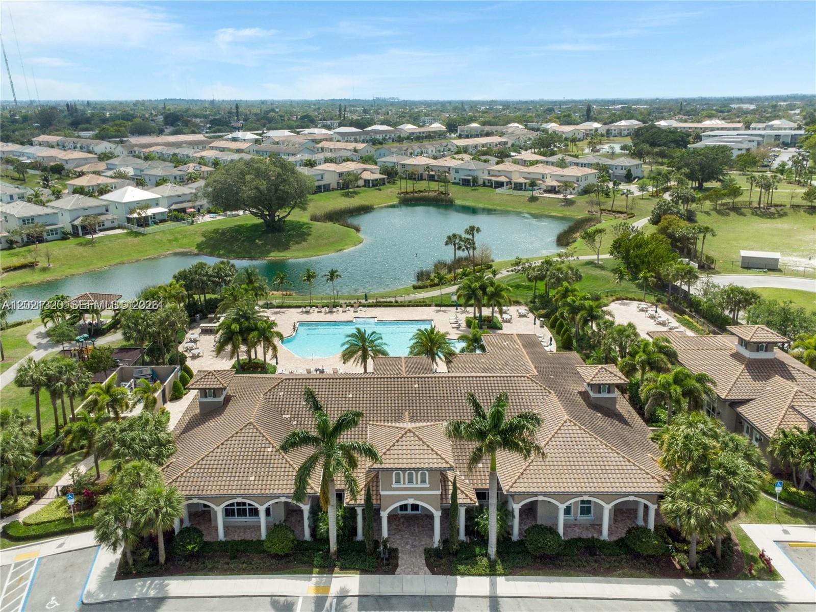 See details 4810 3 / 3 1421 sq. ft. $ 2026-05-18 0 Photo