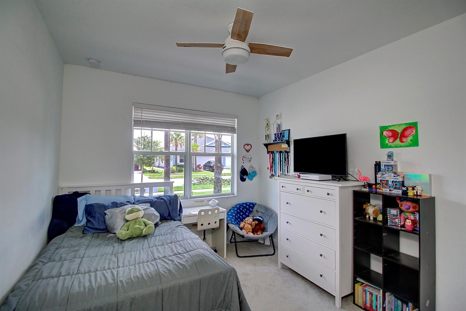 Ver detalles 3 / 2 1952 sq. ft. $ 2026-07-13 0 foto