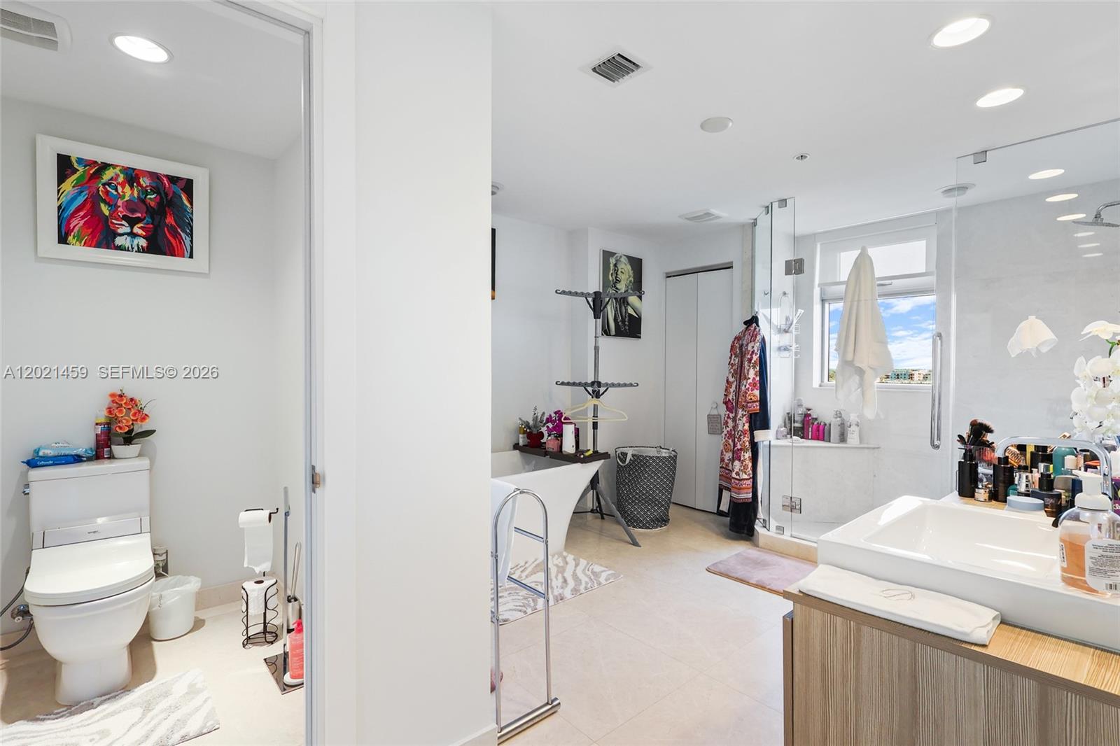 Photo of 17301 Biscayne Blvd #1008, North Miami Beach, Florida, 33160 -