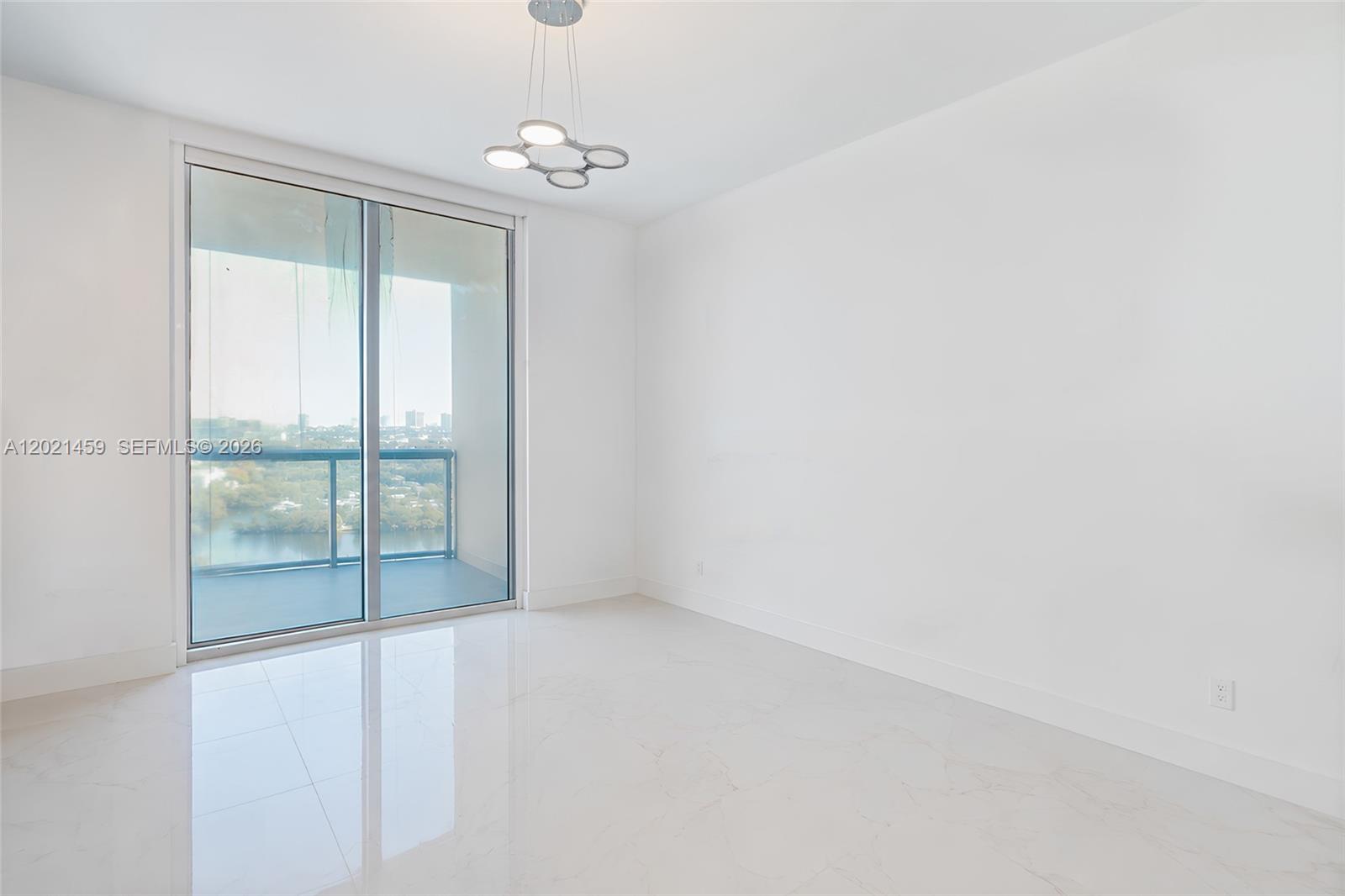 Photo of 17301 Biscayne Blvd #1008, North Miami Beach, Florida, 33160 -