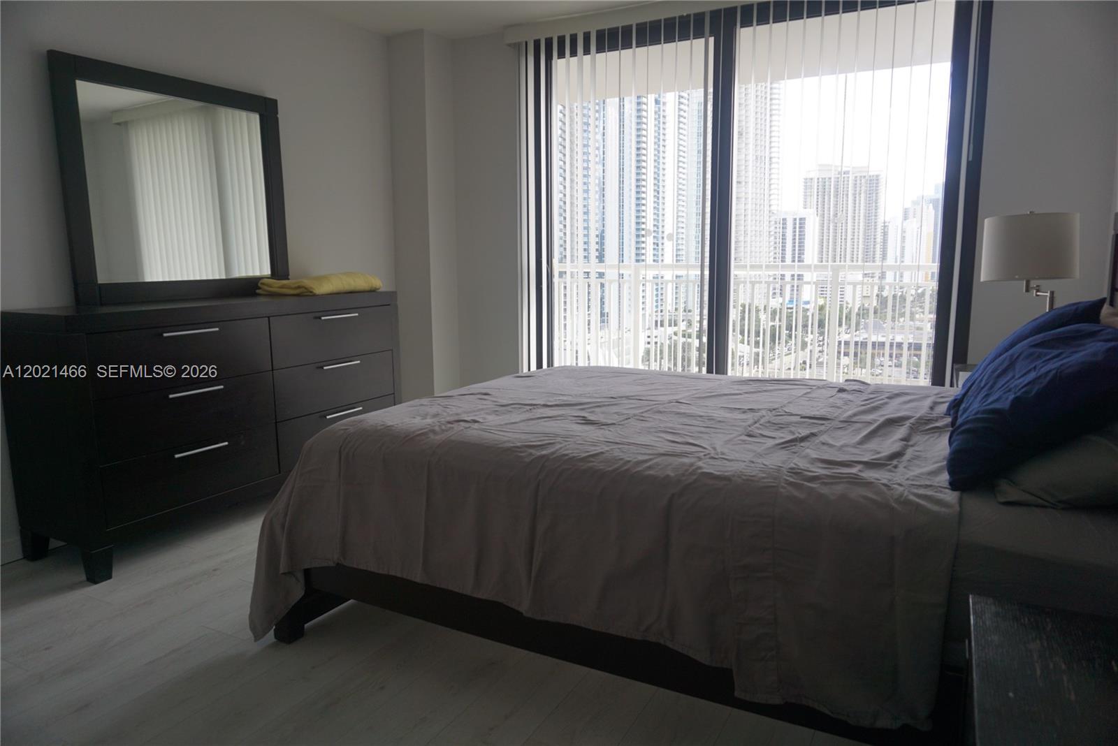 See details 1904 2 / 2 1232 sq. ft. $ 2026-05-18 0 Photo