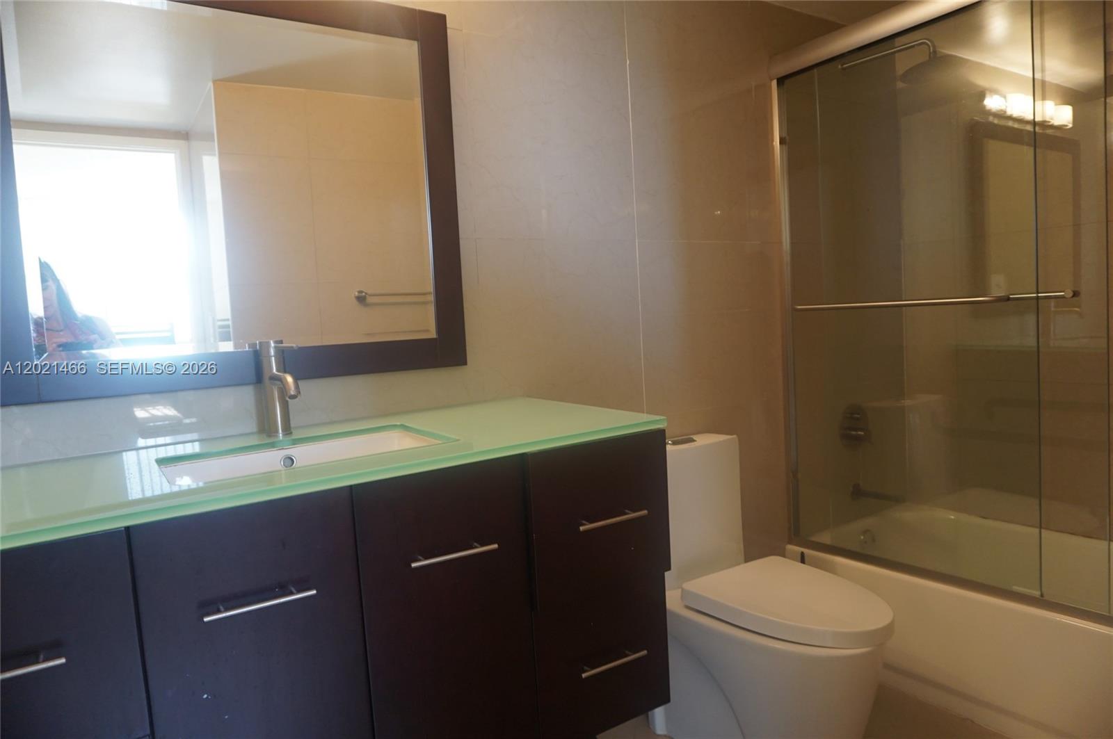 See details 1904 2 / 2 1232 sq. ft. $ 2026-05-18 0 Photo