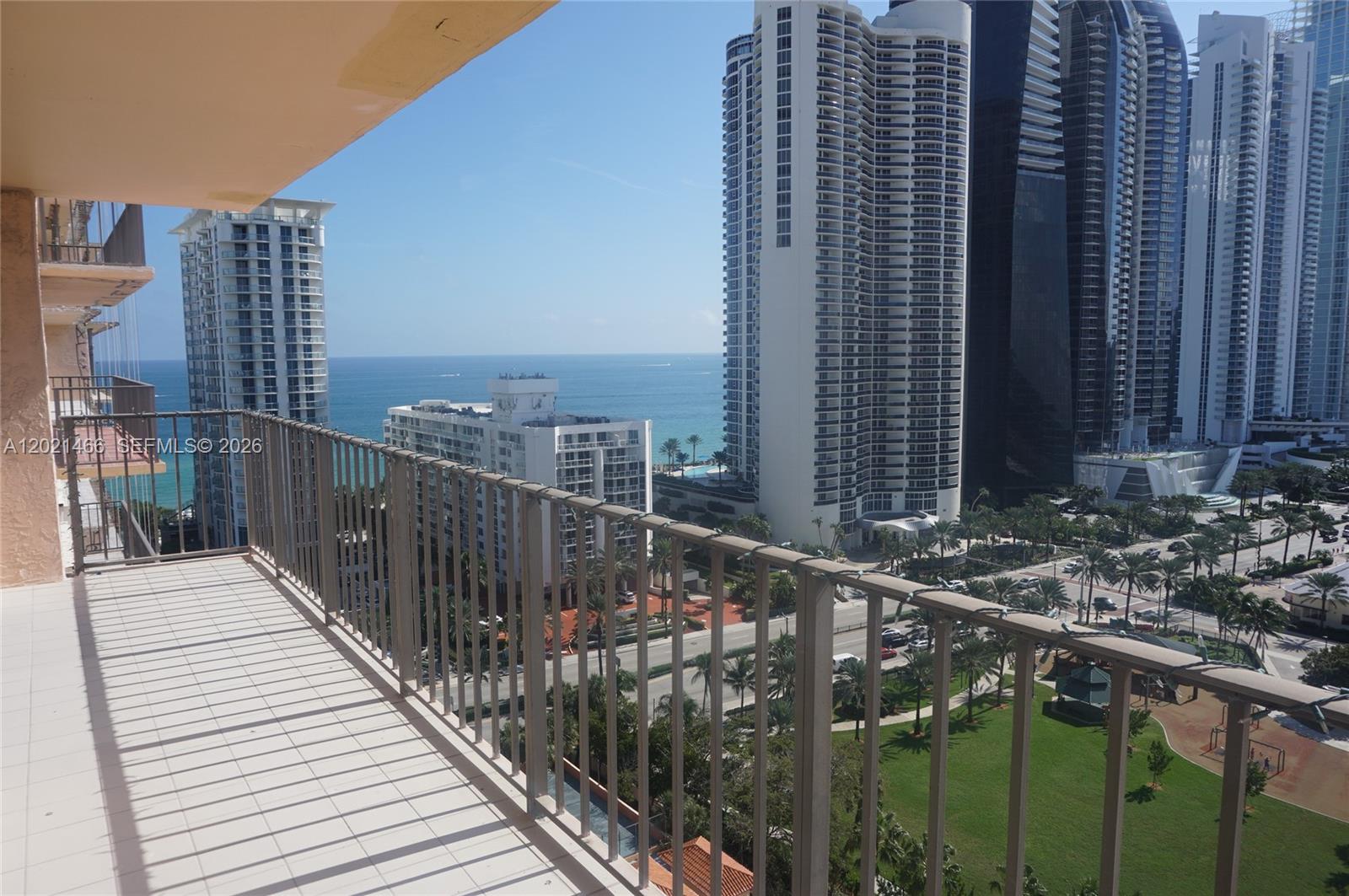 See details 1904 2 / 2 1232 sq. ft. $ 2026-05-18 0 Photo
