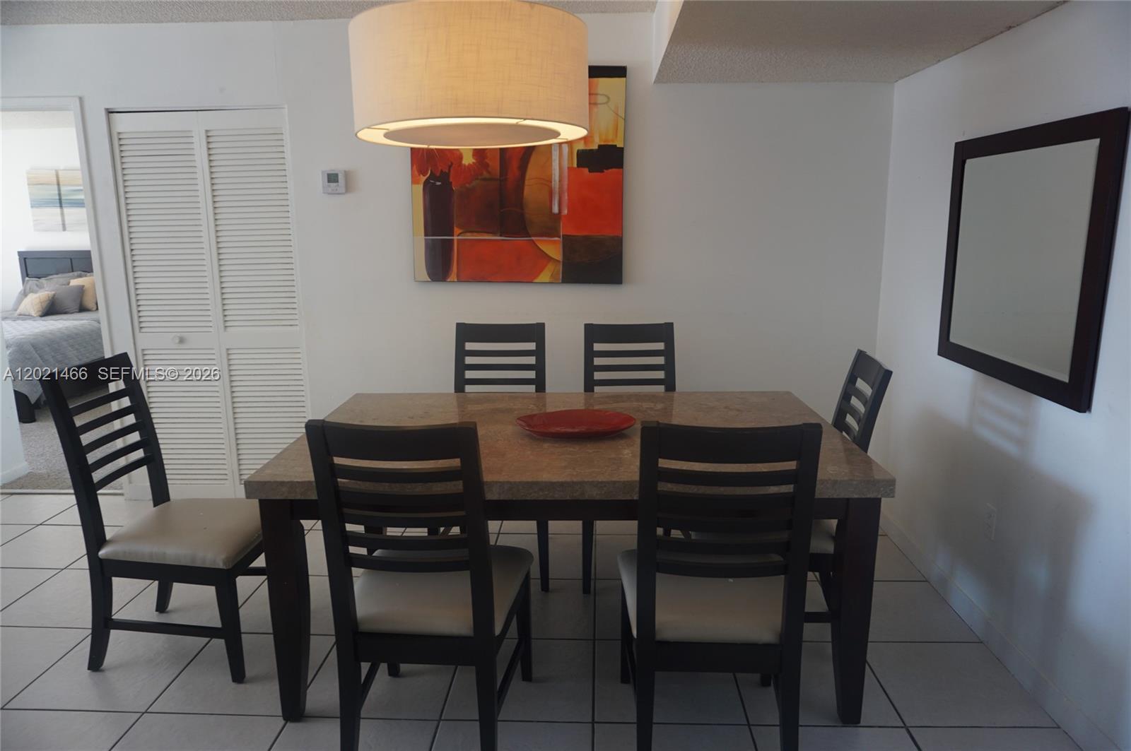See details 1904 2 / 2 1232 sq. ft. $ 2026-05-18 0 Photo