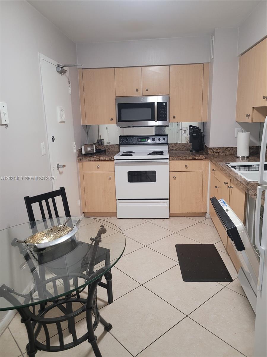 Photo of 9195 Collins Ave  #309, Surfside, Florida, 33154 - 