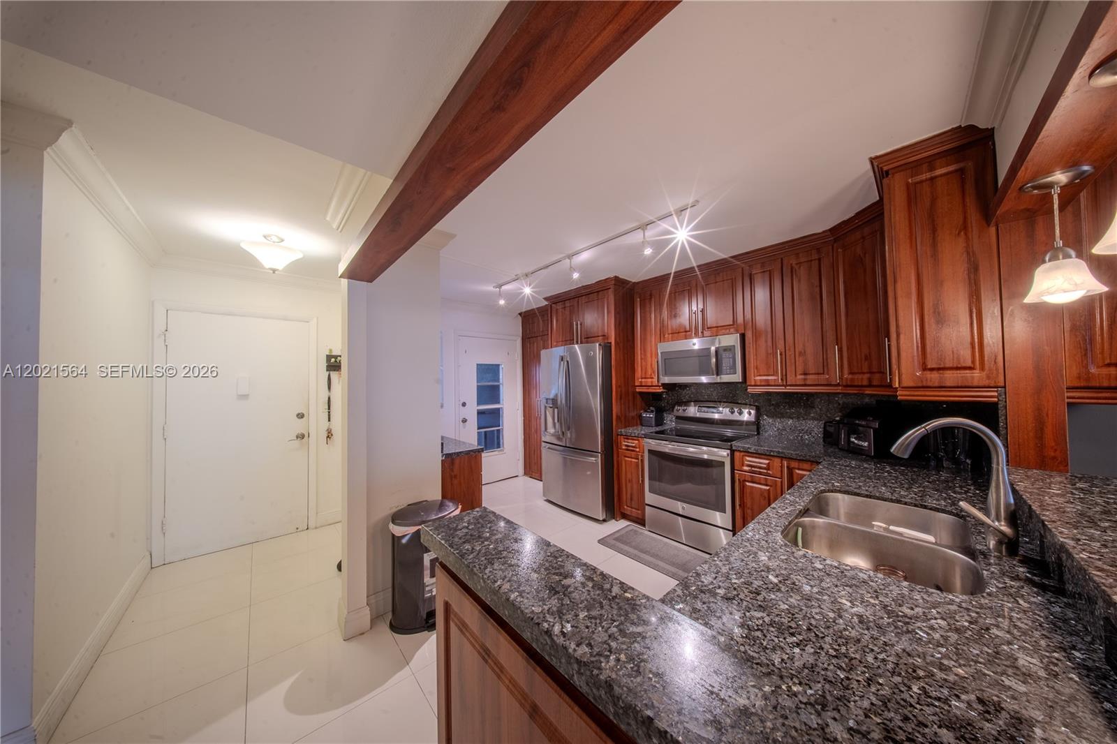 410-1 2 / 3 1315 sq. ft. $ 2026-05-19 0 Photo