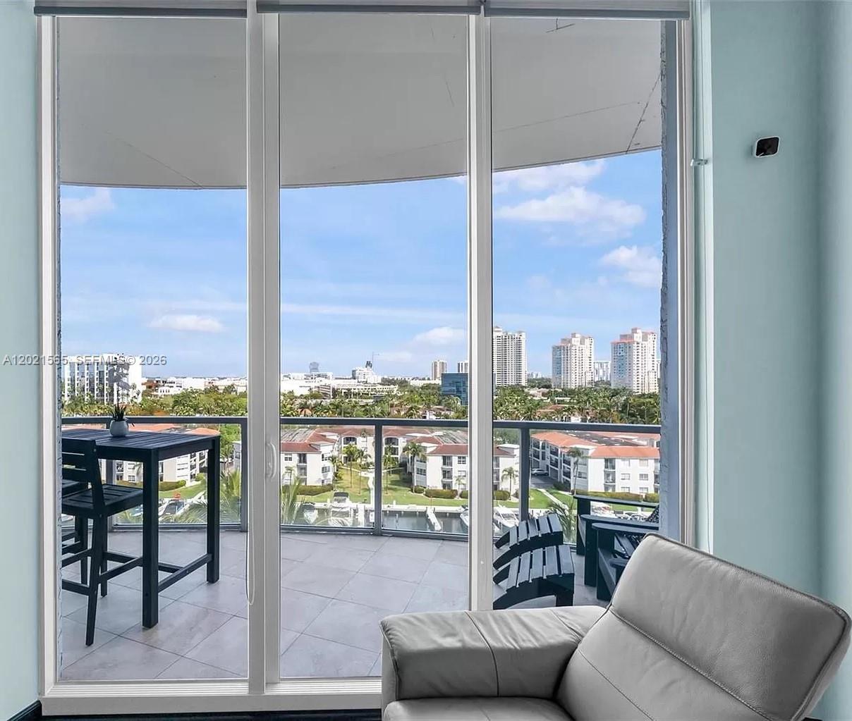 Photo of 3029 188th St #819, Aventura, Florida, 33180 -