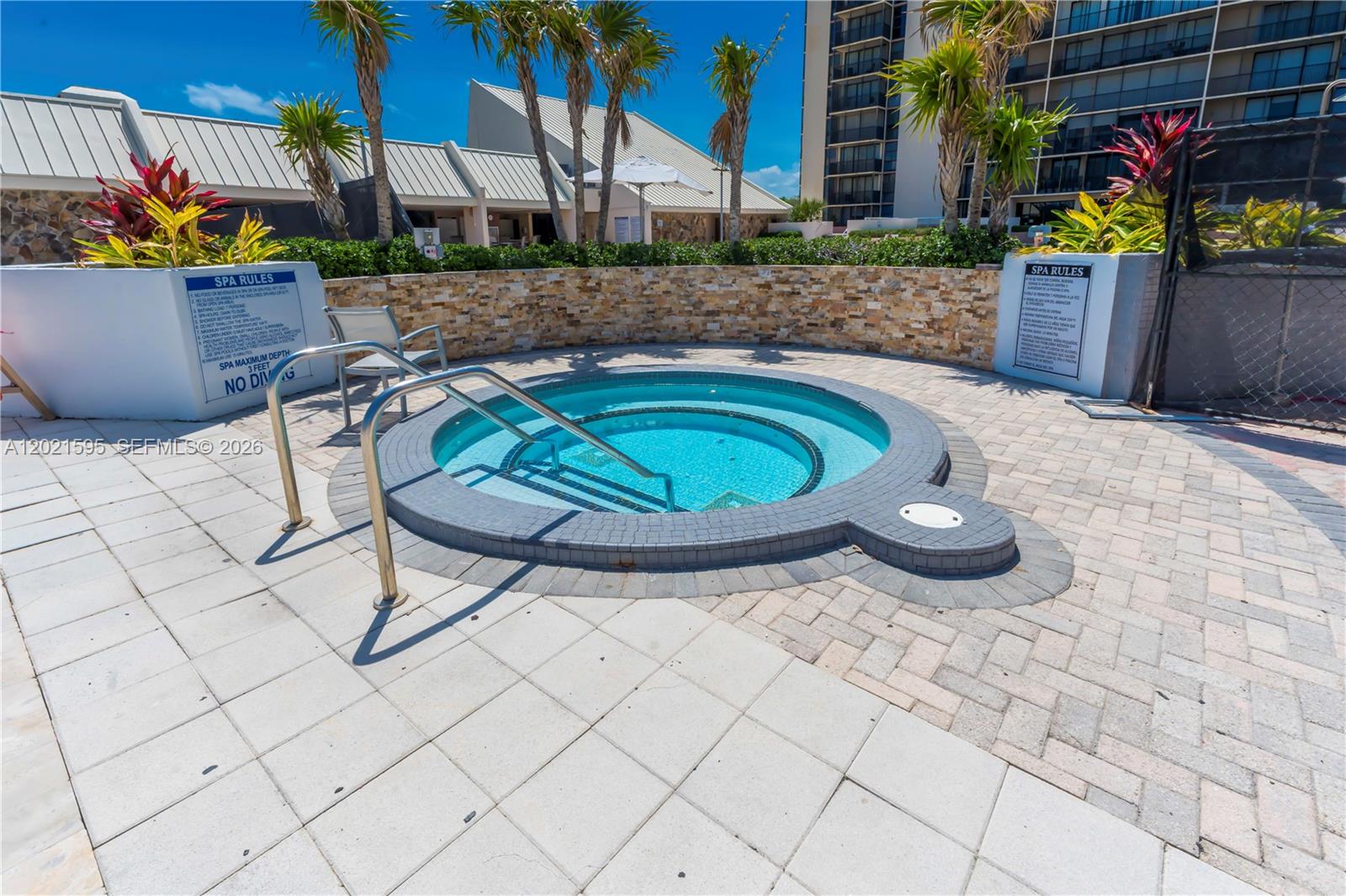 Photo of 20379 Country Club Dr  #1237, Aventura, Florida, 33180 - 