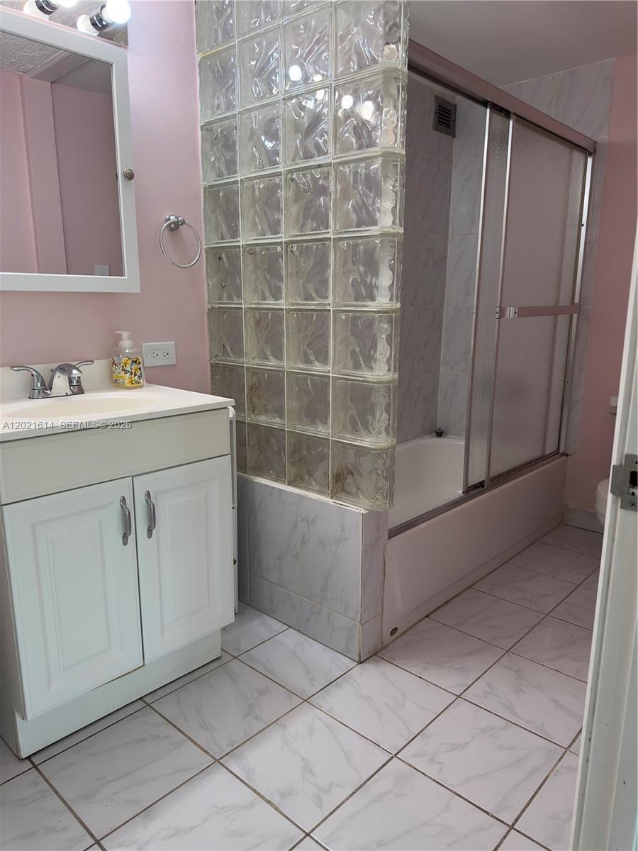 Photo of 17011 Bay Rd #117, Sunny Isles Beach, Florida, 33160 -
